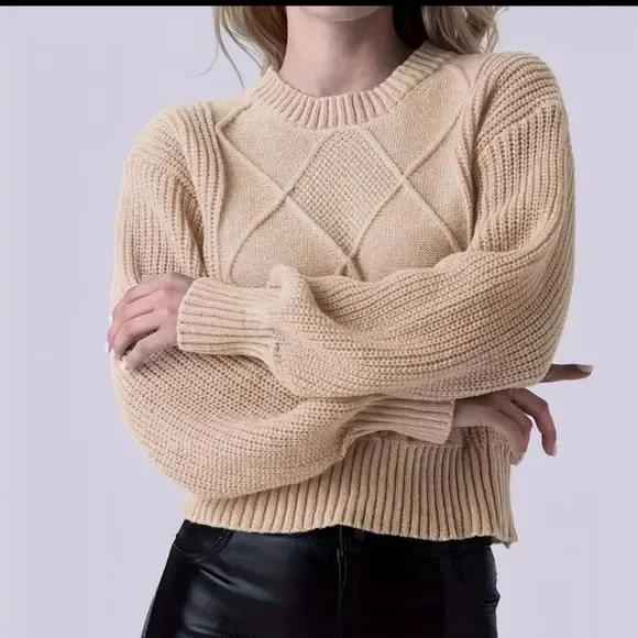Crissâcross beige sweater sz S M L cute and comfortable Fall Tops Beige - Picture 3 of 5